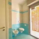In 54671 דירה ביביונה