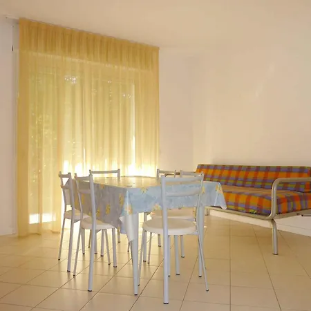 Apartment In 54671 *