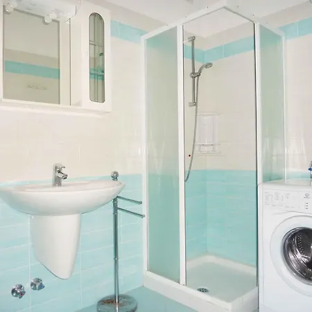 Apartment In 54671 *