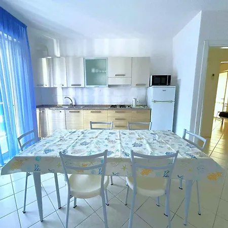 Apartament In 54671